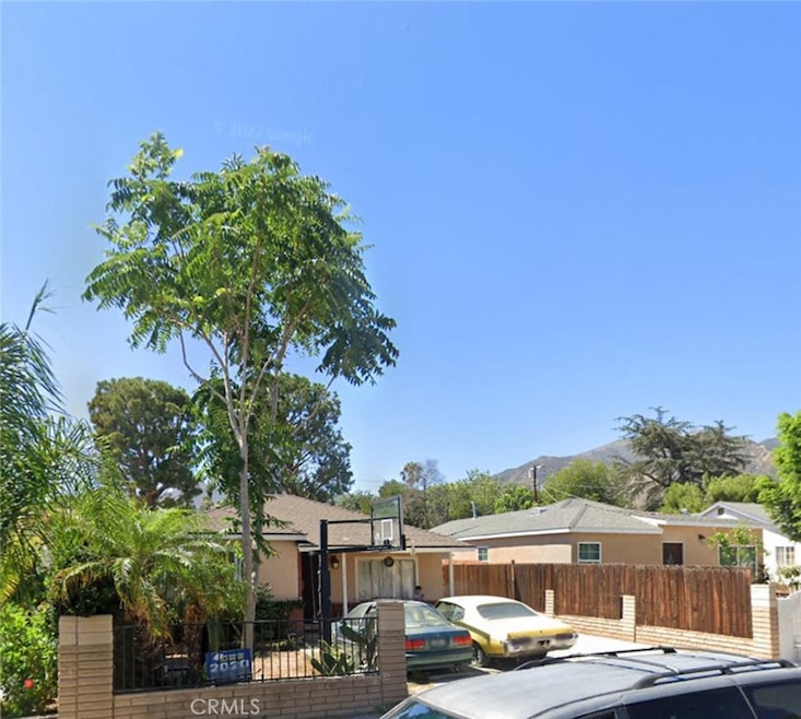 13427 Beaver St, Sylmar, CA 91342 - photo 1