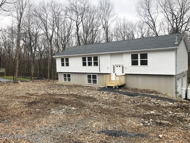 105 Aspen Dr, Milford, PA 18337 - photo 1