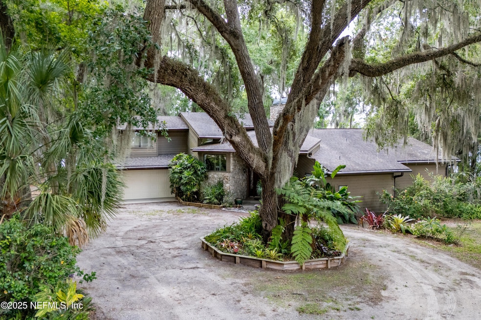 For Sale $575,000 • Co-Listing Agent