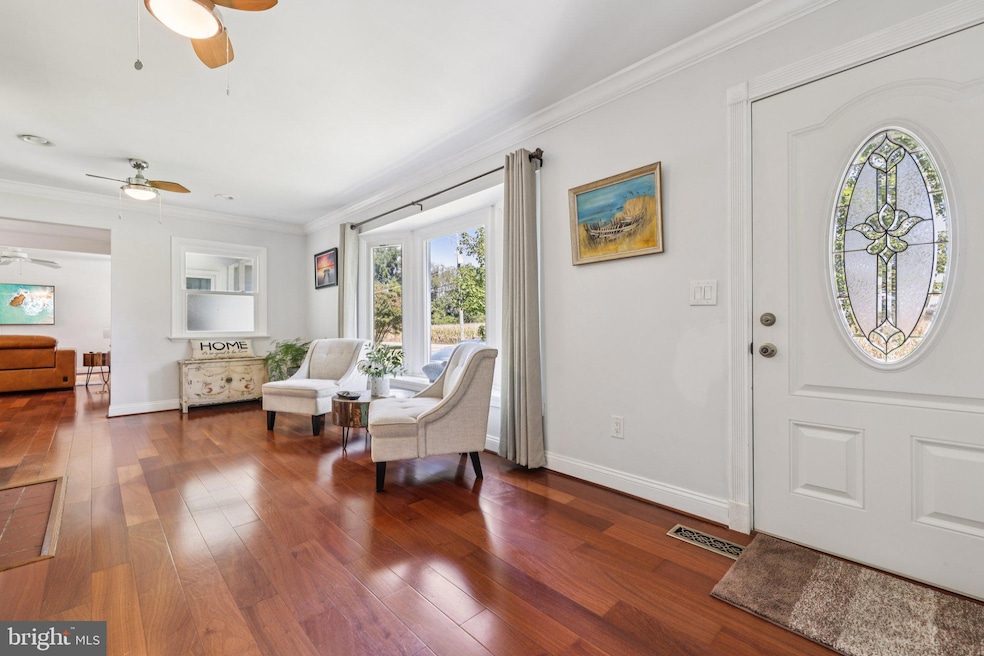 Under Contract $445,000