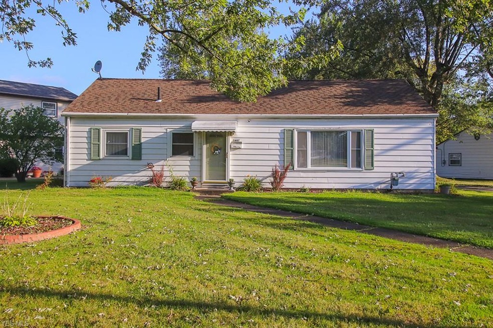 2487 E 39th St, Lorain, OH 44055 - photo 1