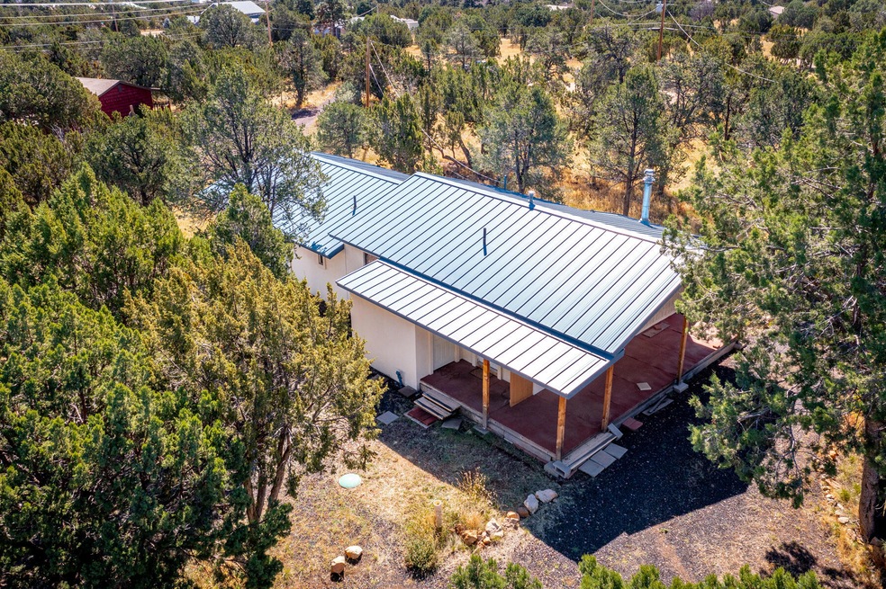2076 Shadow Pines Drive