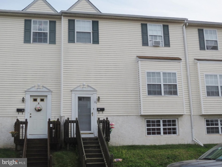 26 E 8th St, Red Hill, PA 18076 - photo 1