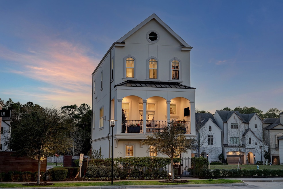 202 Morningside Park St, Houston, TX 77024 - photo 1