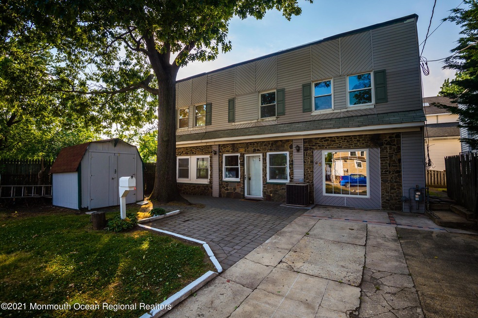 46 Oak St, Keyport, NJ 07735 - photo 1