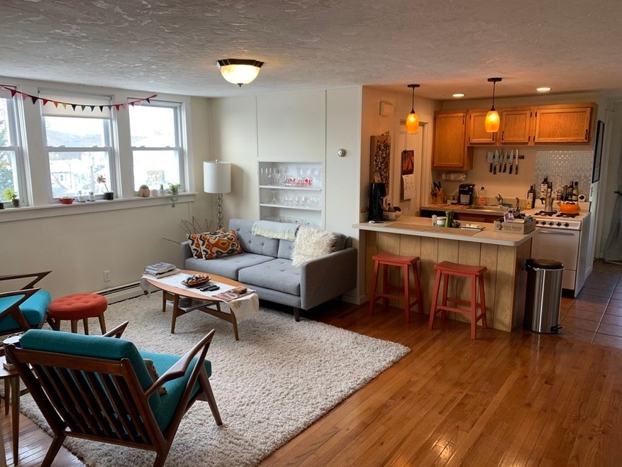 111 Woerd Ave unit 3, Waltham, MA 02453 - photo 1