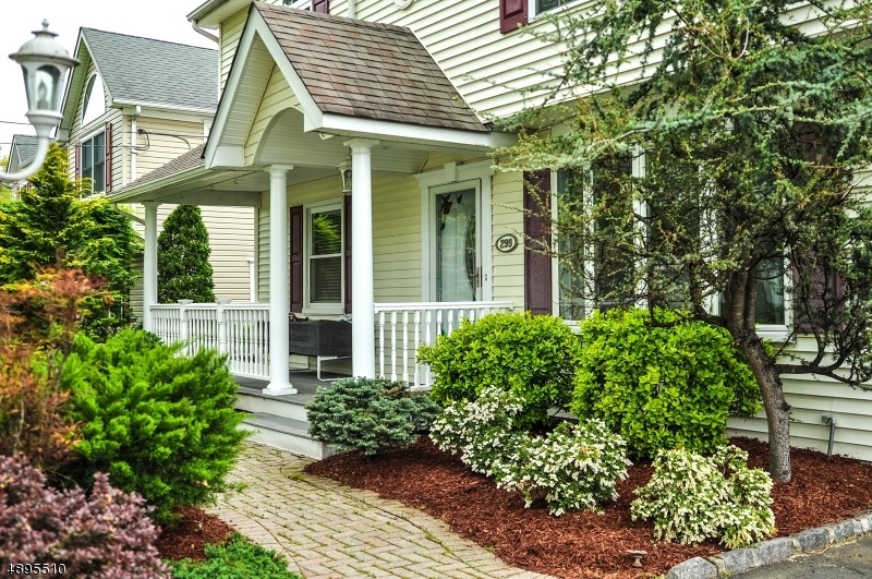 299 Valley Rd, Clark, NJ 07066 - photo 1