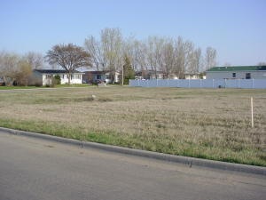 Hazelton Lot<|><|>