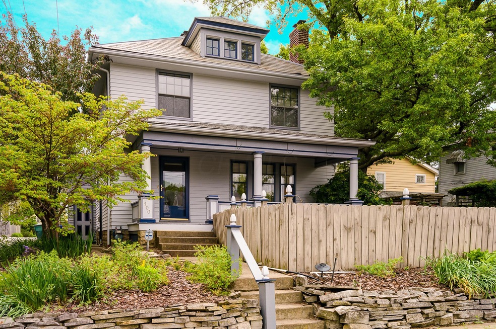 400 crestview-1