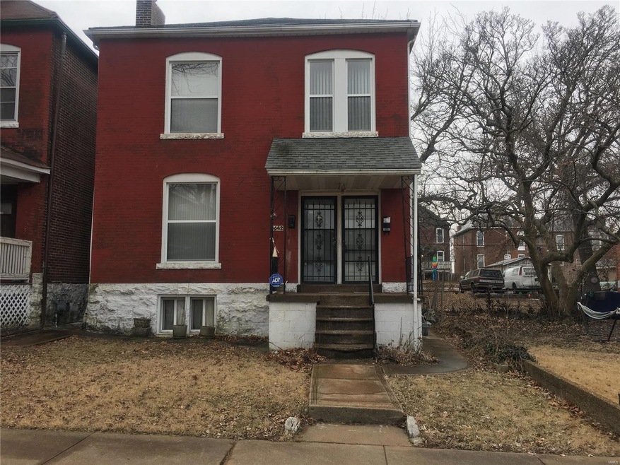 4642 Farlin Ave, Saint Louis, MO 63115 - photo 1