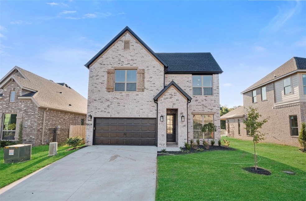 For Sale $614,289 • Co-Listing Agent