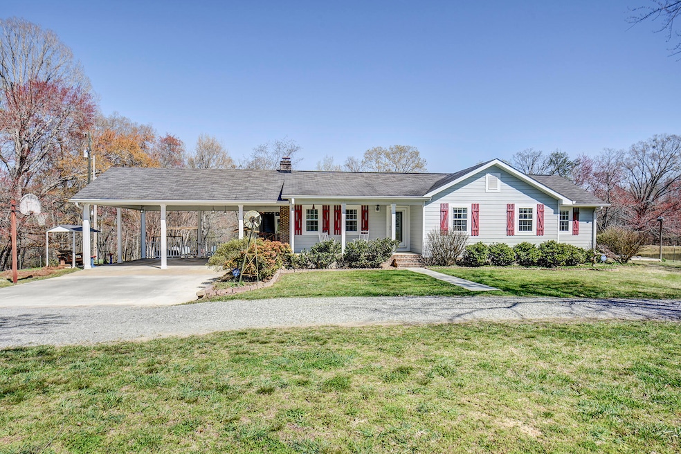 684 Phillips Hollow Rd, Chickamauga, GA 30707 - photo 1