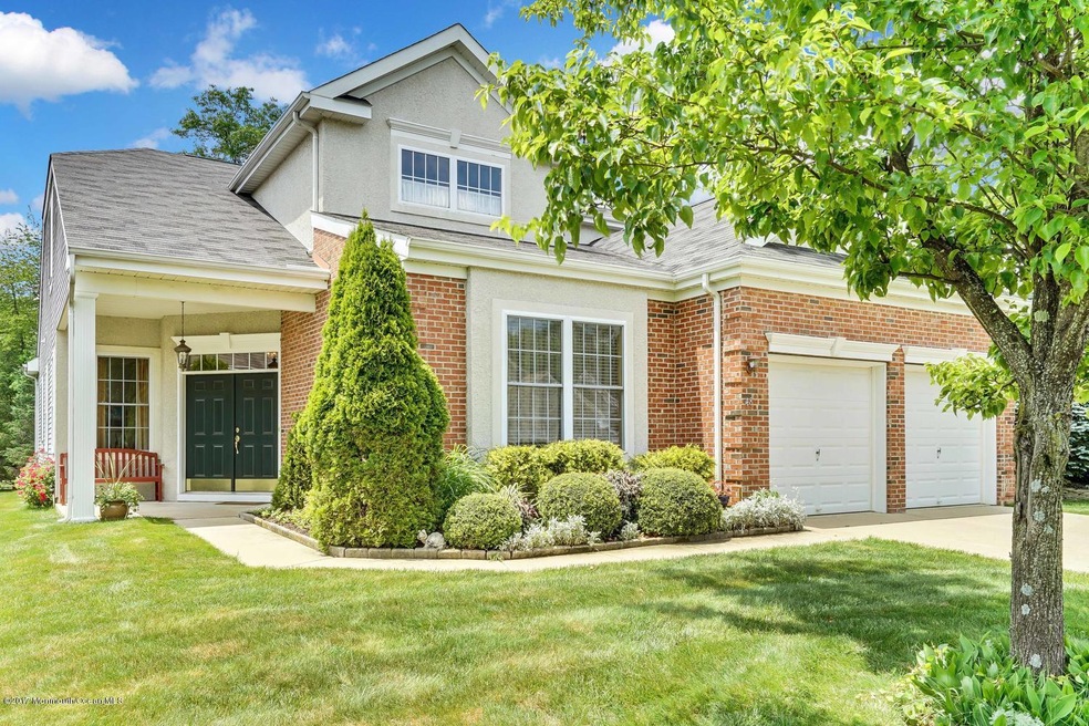 48 Cypress Point Ln Jackson NJ-large-001
