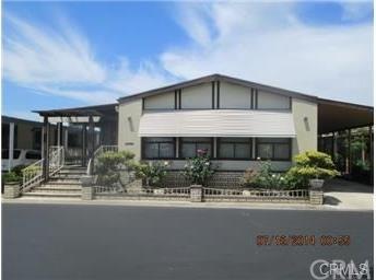 Wonderful home in Lake park. Easy entry , spacious
