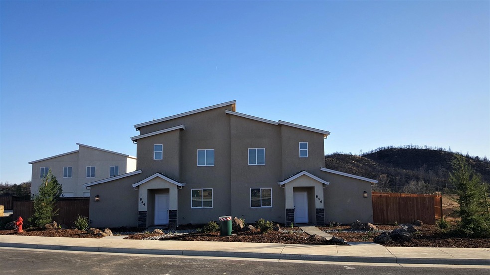 VDL - NEW HOME SUBDIVISION 2-HOMES SHOWN