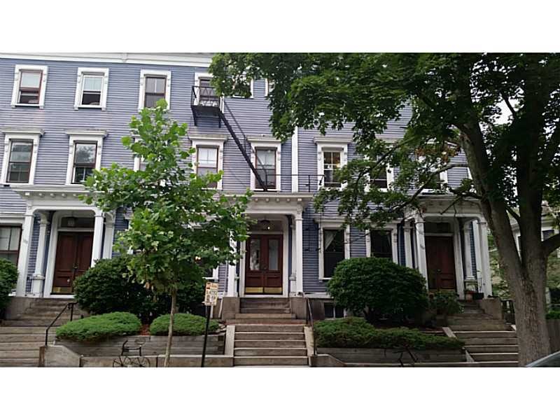 182 Bowen St unit 12, Providence, RI 02906 - photo 1