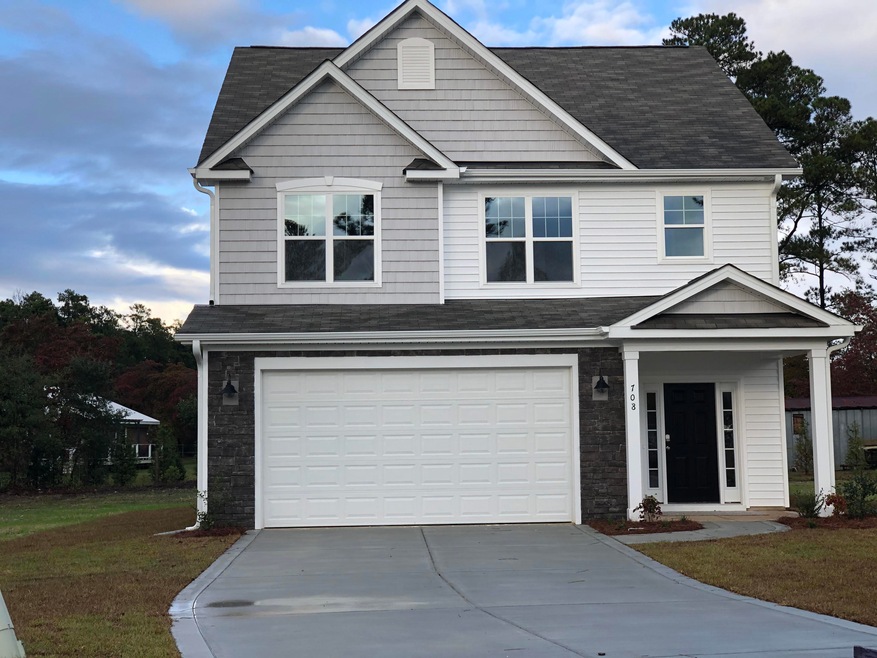 708 Foggy Crossing Ct, Aberdeen, NC 28315 - photo 1
