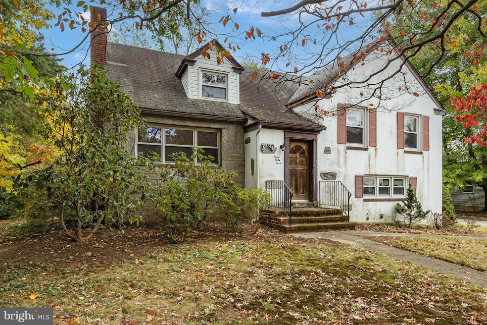 Under Contract $390,000