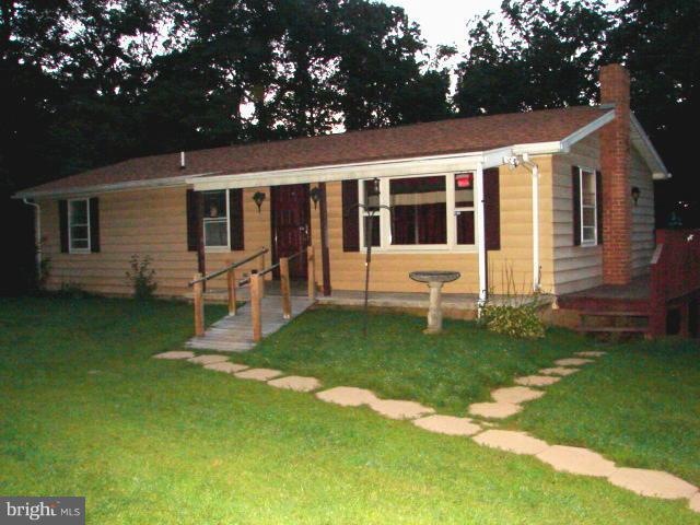 12822 Quirauk School Rd, Sabillasville, MD 21780 - photo 1