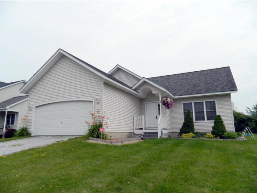 22 Glen Ridge Ln, Swanton, VT 05488 - photo 1