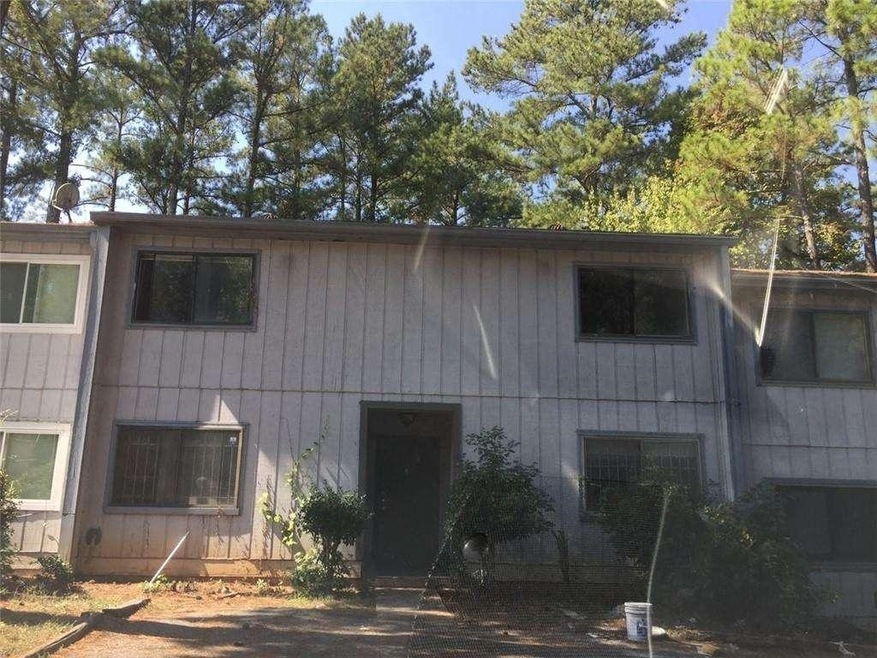 922 Pine Oak Trail, Austell, GA 30168 - photo 1