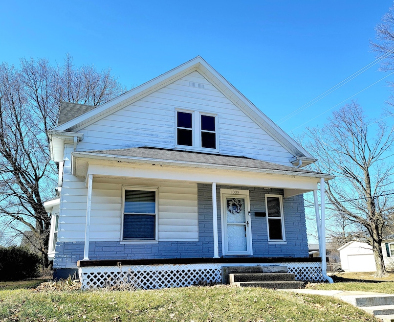 1339 Pythian Ave