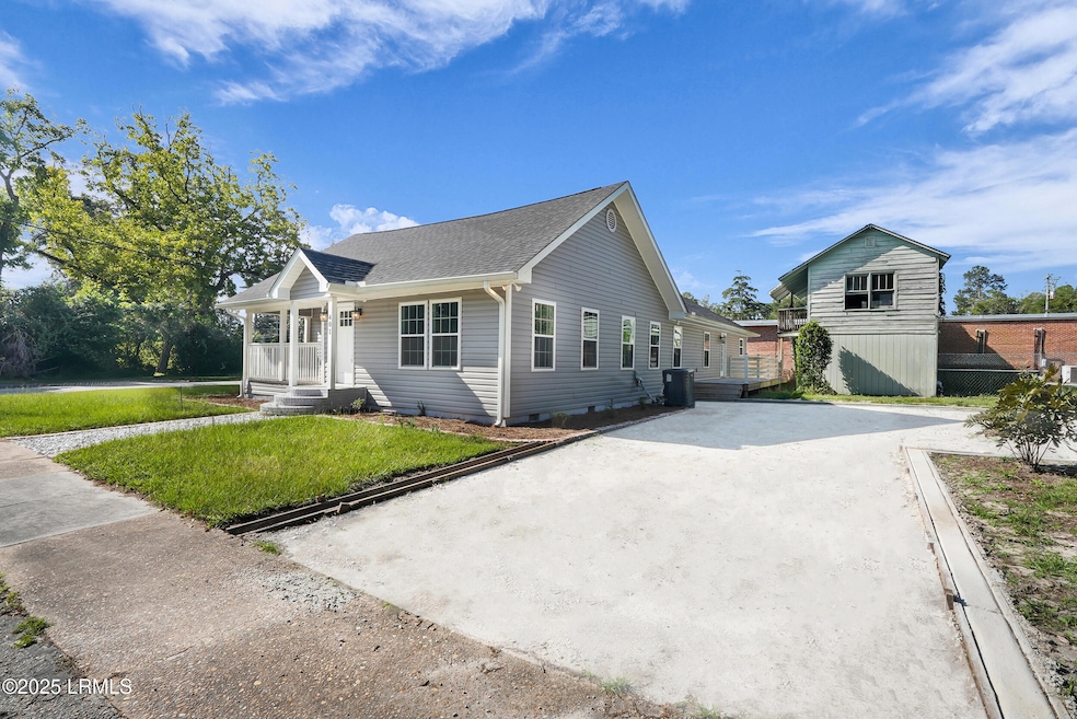 For Sale $375,000 • Co-Listing Agent