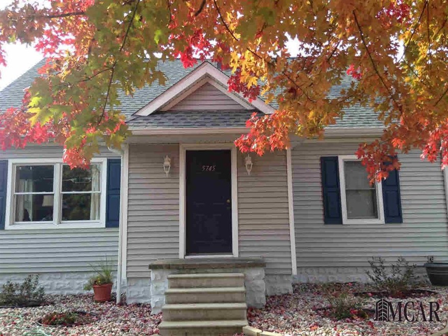 5745 Edgewood, SMT
