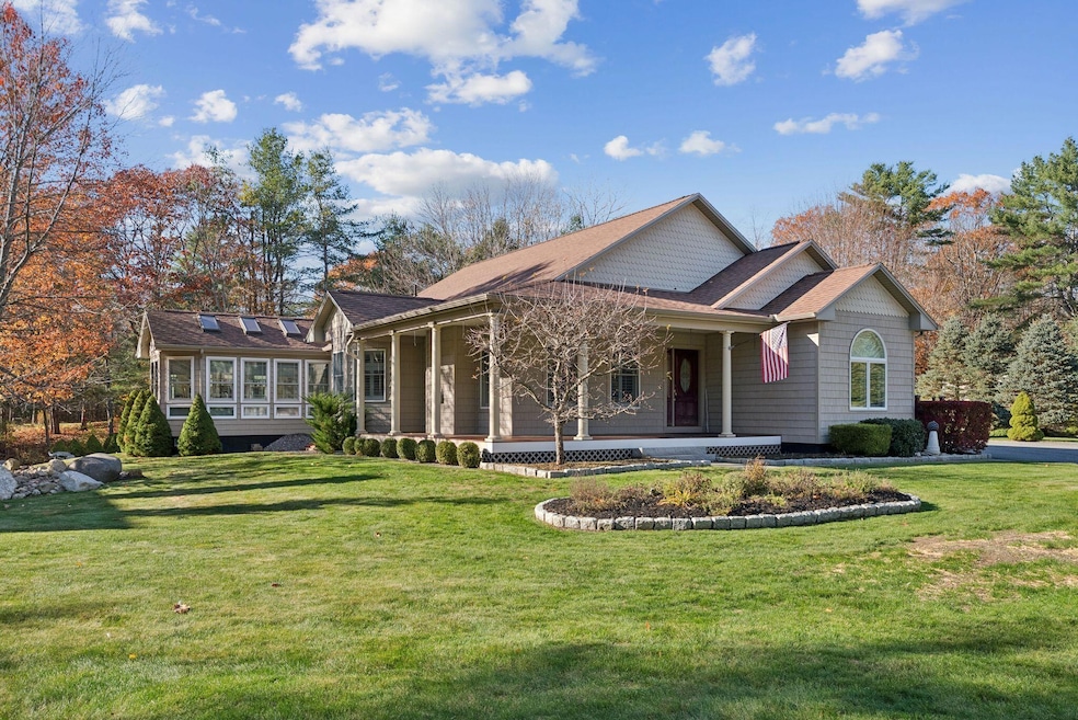 250 Mere Point Rd, Brunswick, ME 04011 - photo 1