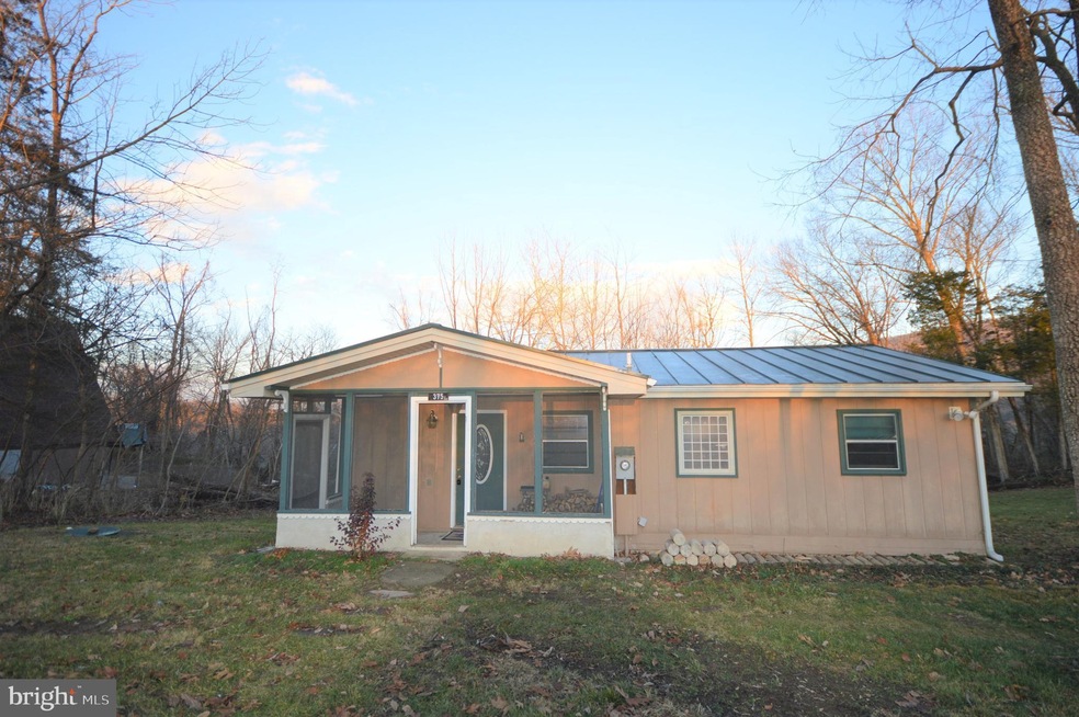 375 Valley View Dr, Strasburg, VA 22657 - photo 1