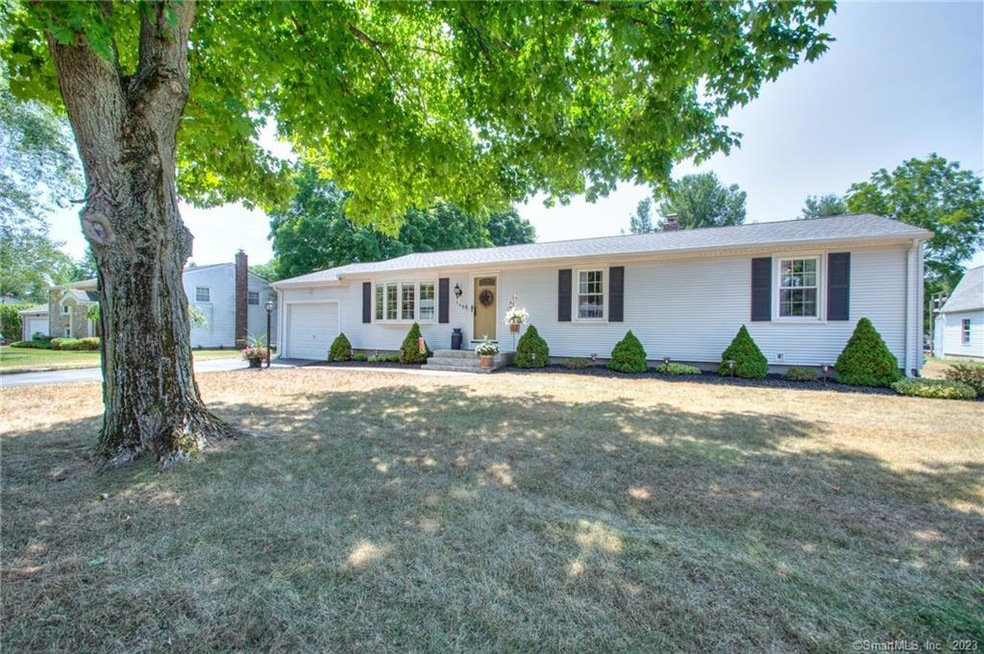 168 Fleetwood Rd, Plantsville, CT 06479 - photo 1