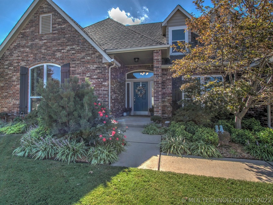 Professionally landscaped, this home has amazing c