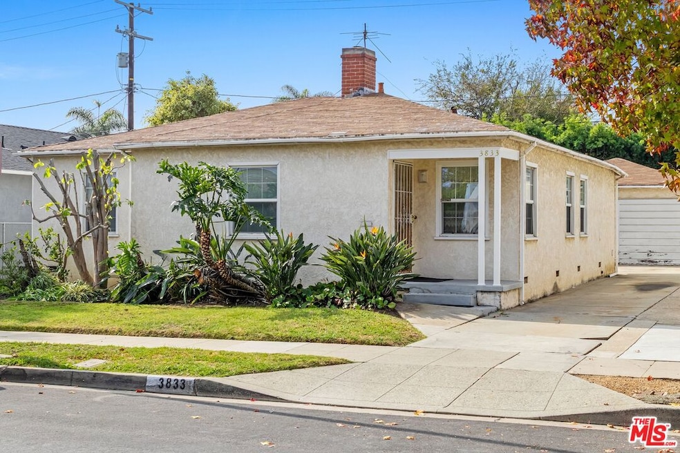 3833 Coolidge Ave, Los Angeles, CA 90066 - photo 1