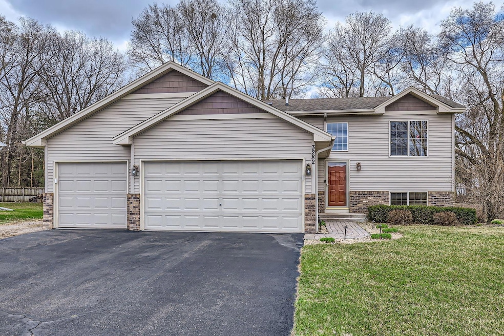 Sold $354,900 • Co-Listing Agent