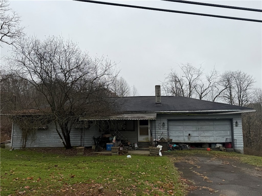 2251 Mercer West Middlesex Rd, West Middlesex, PA 16159 - photo 1