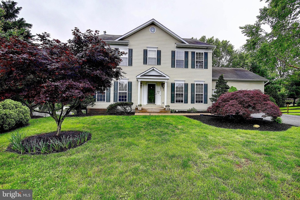 601 Glenmeade Cir, Purcellville, VA 20132 - photo 1