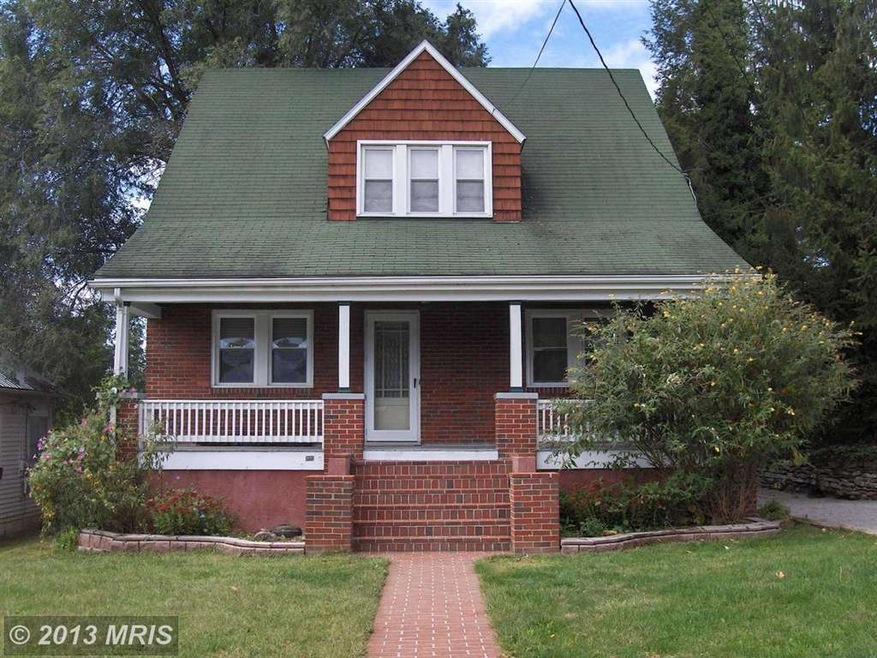 120 Pine St, Petersburg, WV 26847 - photo 1