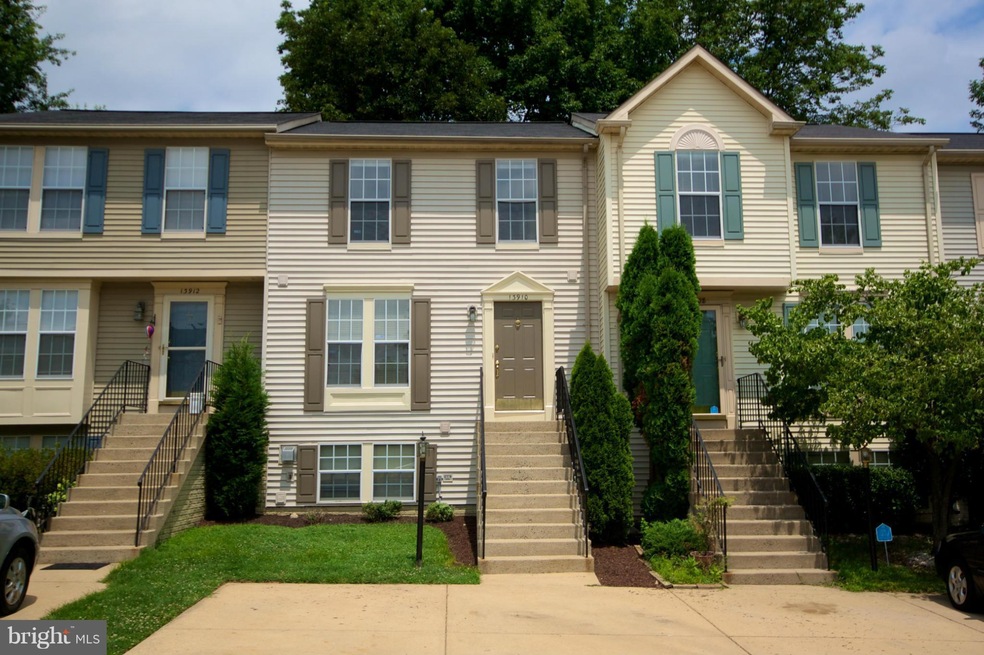 13910 Winding Ridge Ln, Centreville, VA 20121 - photo 1