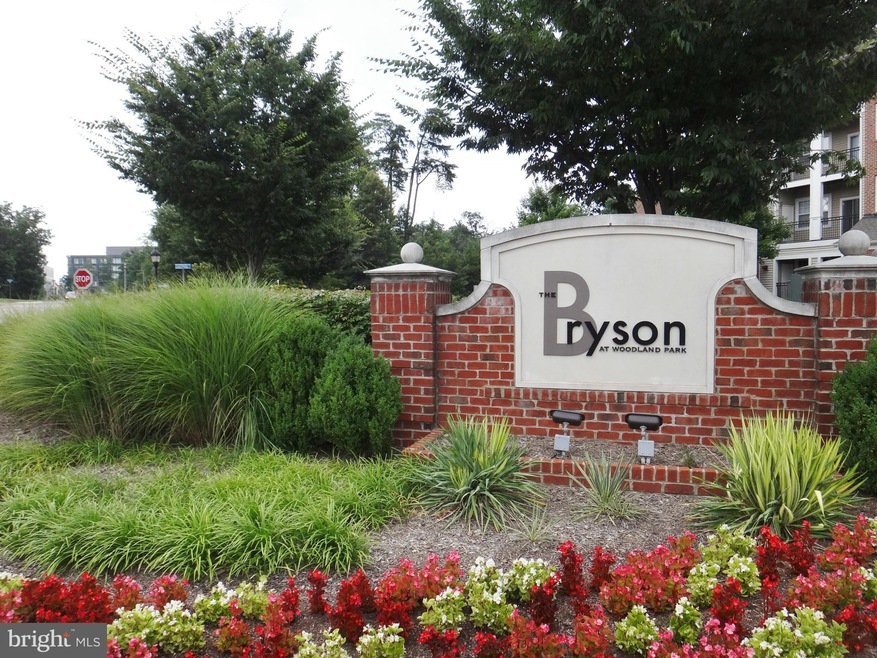 12917 Centre Park Cir unit 217, Herndon, VA 20171 - photo 1