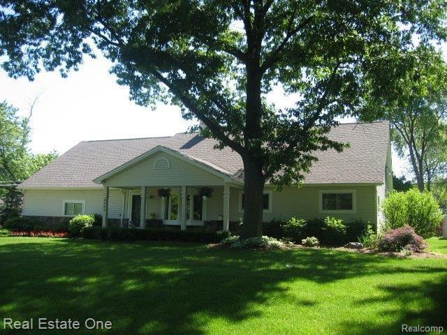 4445 Welland