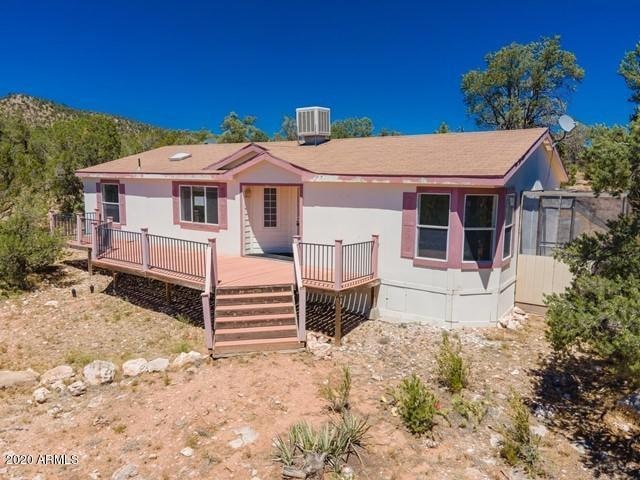 340 S Heartbreak Ridge, Ash Fork, AZ 86320 - photo 1