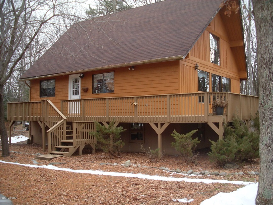 129 Franklin Dr, Lords Valley, PA 18428 - photo 1