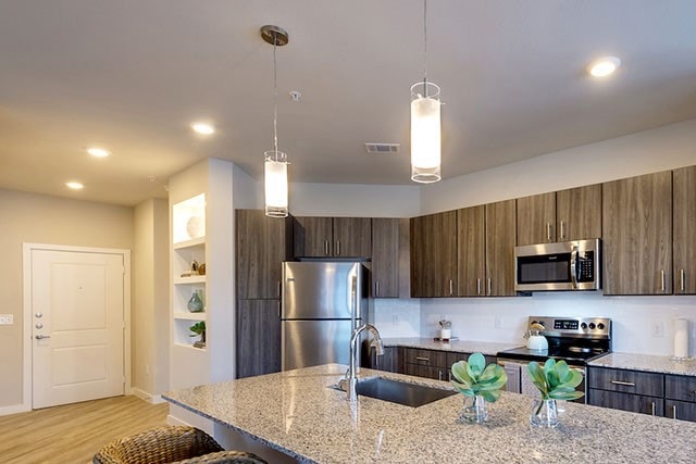PHOTOS ARE OF MODEL UNIT, LAYOUT MAY DIFFER