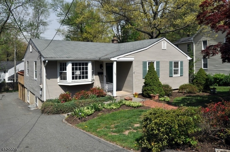 133 Ridgedale Ave, Florham Park, NJ 07932 - photo 1