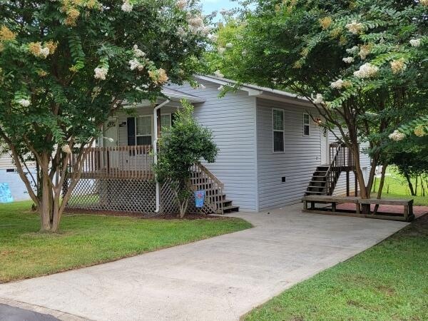 1707 Daytona Ct, Johnson City, TN 37601 - photo 1