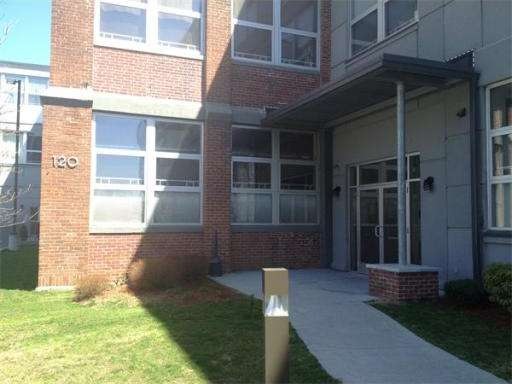 120 Holmes St unit 210, Quincy, MA 02171 - photo 1