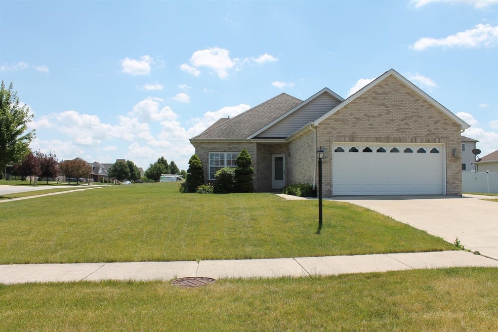 7677 E 104th Place, Crown Point, IN 46307 - photo 1