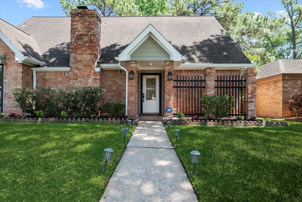 8210 Waynemer Way, Houston, TX 77040 - photo 1