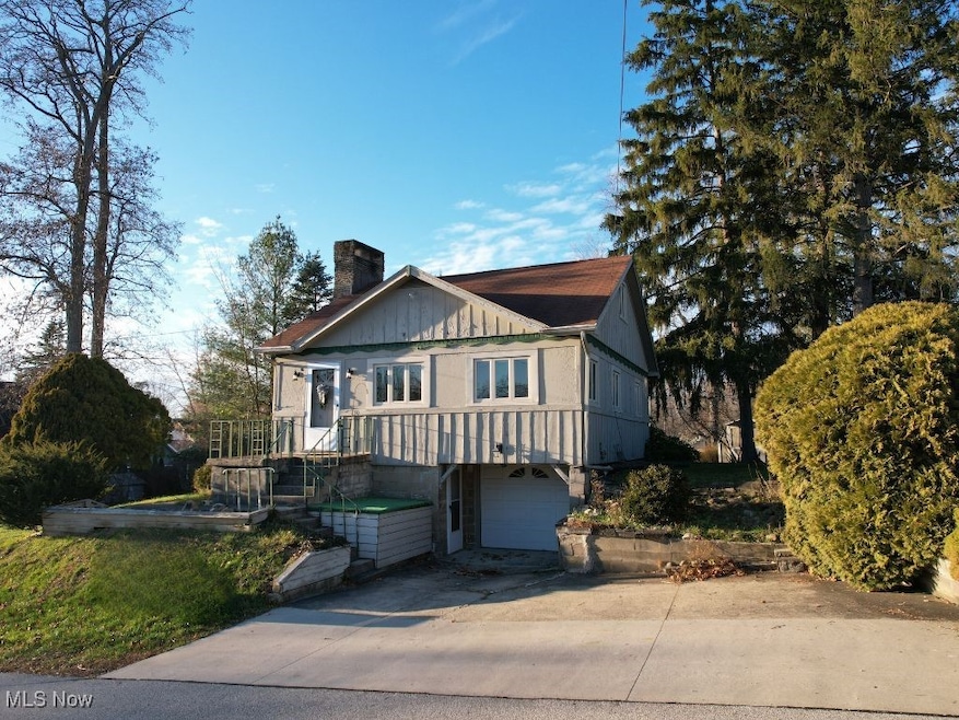 130 Clovercliff Dr, Chippewa Lake, OH 44215 - photo 1