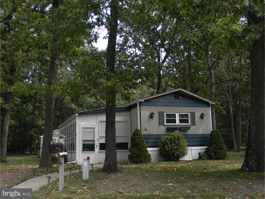 102 Magnolia Ln, Tabernacle, NJ 08088 - photo 1